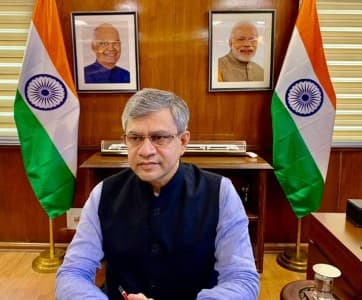 Airport-Projects-Cabinet-OKs-29-6-bln-rupee-civil-enclaves-at-Bagdogra-Bihta-airports