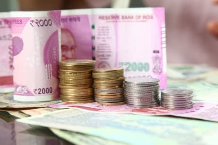 RBI-to-hold-rupee-steady-at-83-77-Oct-end-despite-FPI-flows