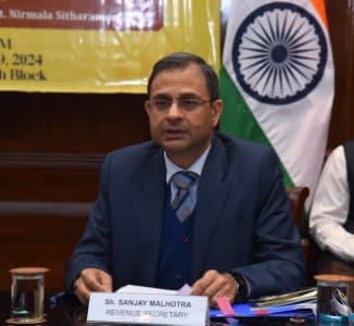 PROFILE-Calm-solution-oriented-inside-track-on-new-RBI-Governor-Sanjay-Malhotra