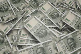 Informist-Poll-Trump-tariff-worries-may-drag-rupee-down-to-87-50-1-Feb-end
