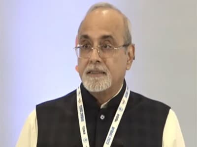 Banking-Summit-Reckless-financialisation-must-not-cause-overleveraging-says-RBI-Rao