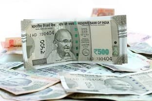 ATM-Fee-RBI-hikes-cap-on-ATM-cash-withdrawal-fee-to-INR-23-transaction-from-May-1