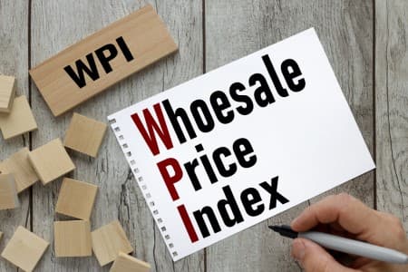 Data-Alert-May-WPI-inflation-hits-14-month-low-of-0-39-37-on-lower-food-prices