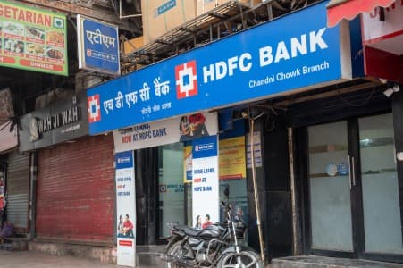 Apr-Jun-Financials-HDFC-Bank-s-advances-up-6-7-37-on-year-as-of-Jun-30-deposits-up-16-2-37-