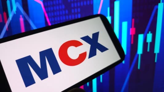 Fresh-Highs-MCX-gold-silver-hit-record-highs-on-sharp-fall-in-rupee-safe-haven-demand