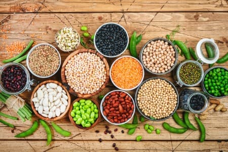India-Pulses-Chana-rises-on-hope-of-duty-on-yellow-pea-imports-tur-steady