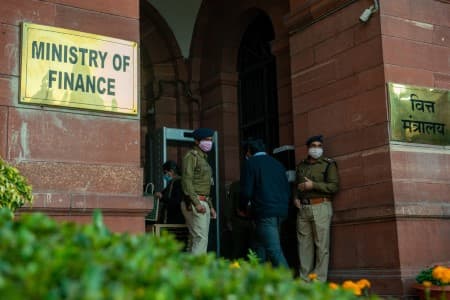 Project-Financing-Finance-mininstry-to-meet-large-banks-NBFCs-Thursday-on-financing-infrastructure-projects-say-sources