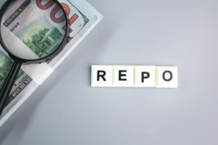 RBI-Policy-MPC-keeps-repo-rate-unchanged-flags-market-volatility-on-West-Asia-war