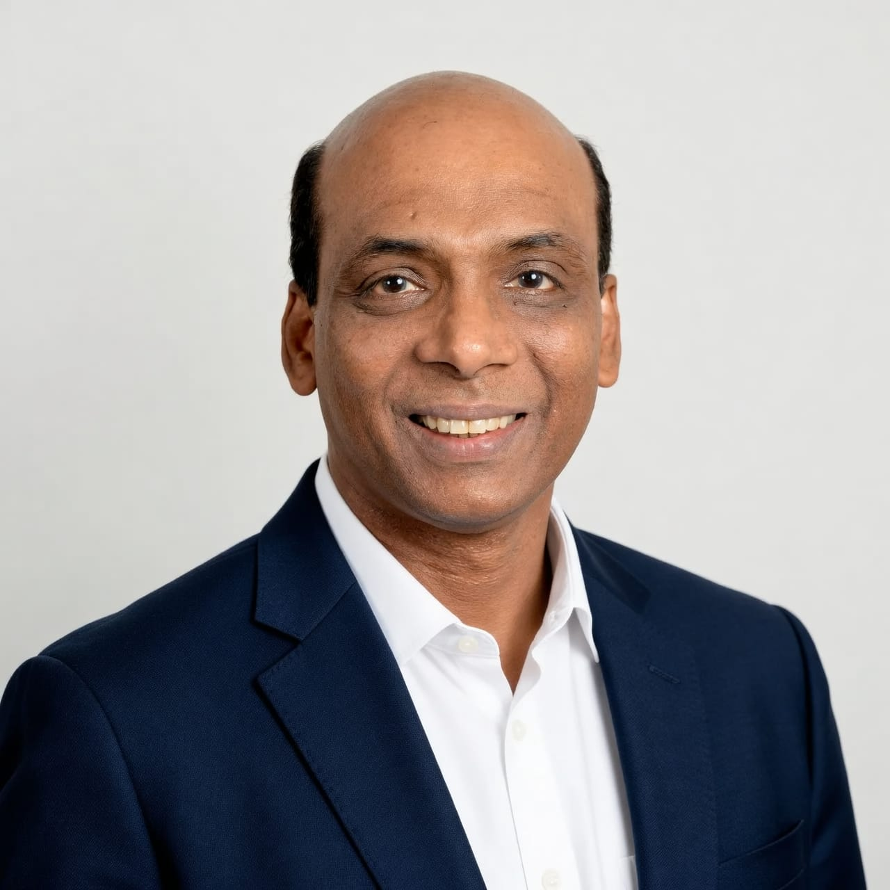 INTERVIEW-Merchants-alone-shouldn-t-bear-UPI-cost-says-retailers-group-CEO